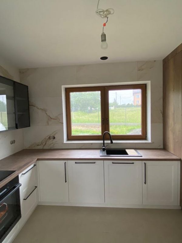 0e49aeb9-6870-4c64-88a2-c92b9678be28