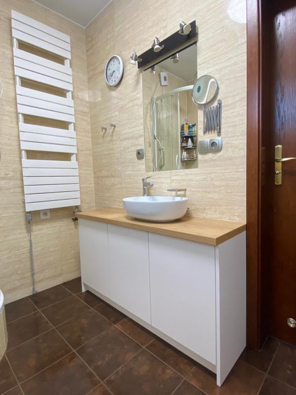 c51ca6eb-c91e-4da0-a2c2-a03bcf1e1f95